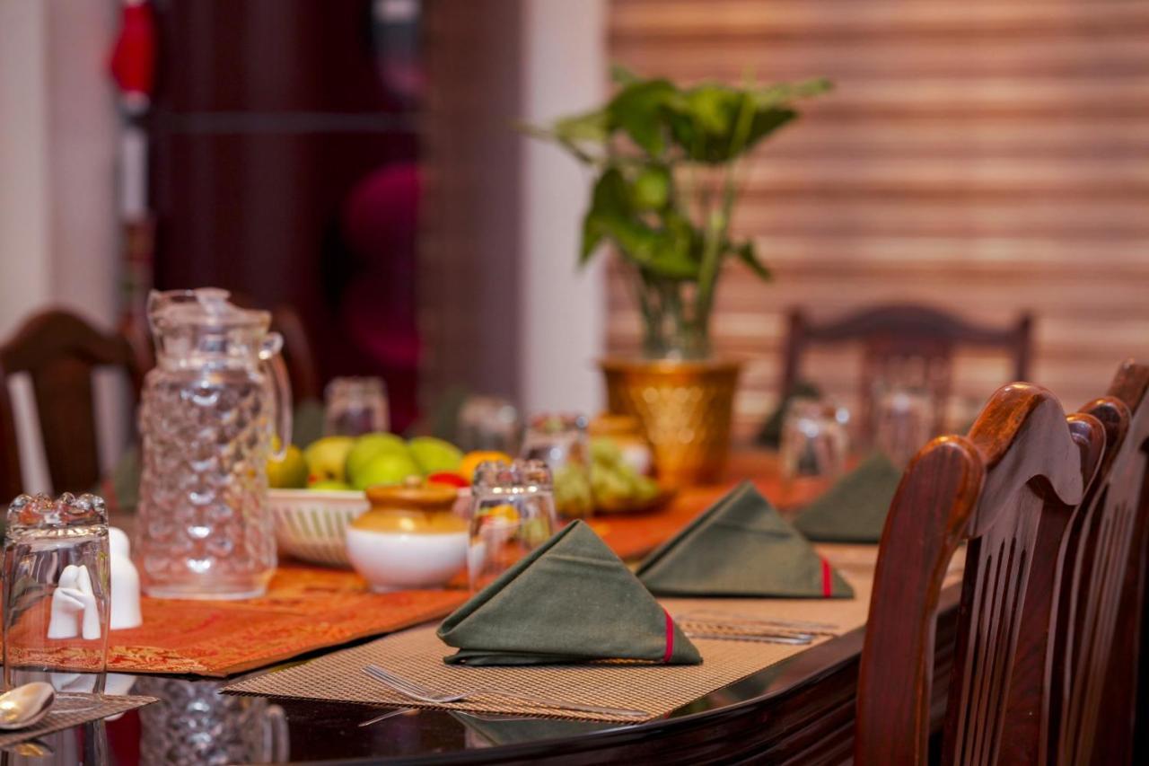 Parudeesa - Heavenly- Luxurious Palace Look-Near Cbd - Kerala - India With Breakfast Kaladi Ngoại thất bức ảnh