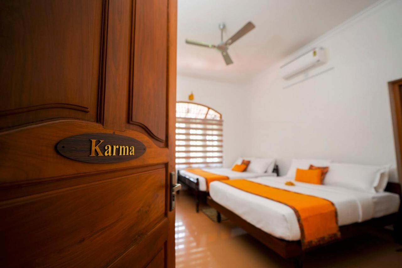 Parudeesa - Heavenly- Luxurious Palace Look-Near Cbd - Kerala - India With Breakfast Kaladi Phòng bức ảnh