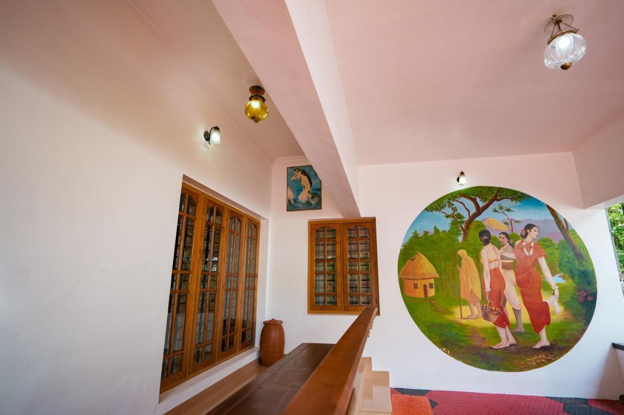 Parudeesa - Heavenly- Luxurious Palace Look-Near Cbd - Kerala - India With Breakfast Kaladi Ngoại thất bức ảnh