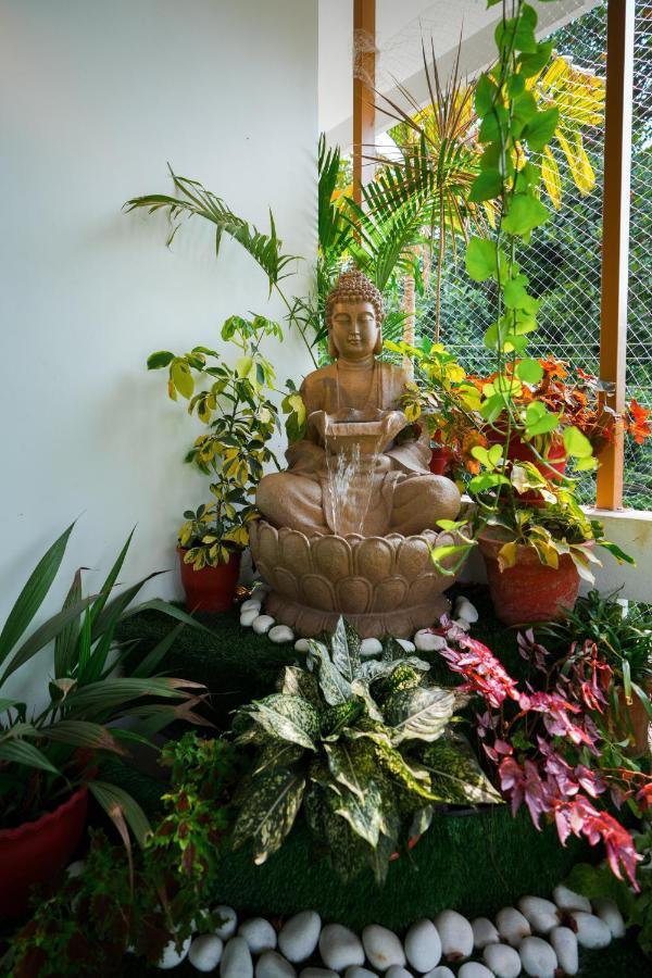 Parudeesa - Heavenly- Luxurious Palace Look-Near Cbd - Kerala - India With Breakfast Kaladi Ngoại thất bức ảnh