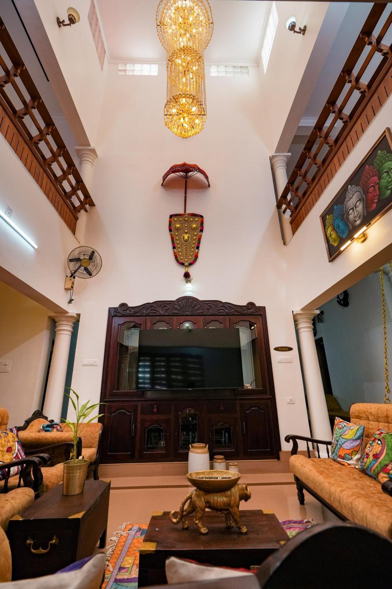 Parudeesa - Heavenly- Luxurious Palace Look-Near Cbd - Kerala - India With Breakfast Kaladi Ngoại thất bức ảnh